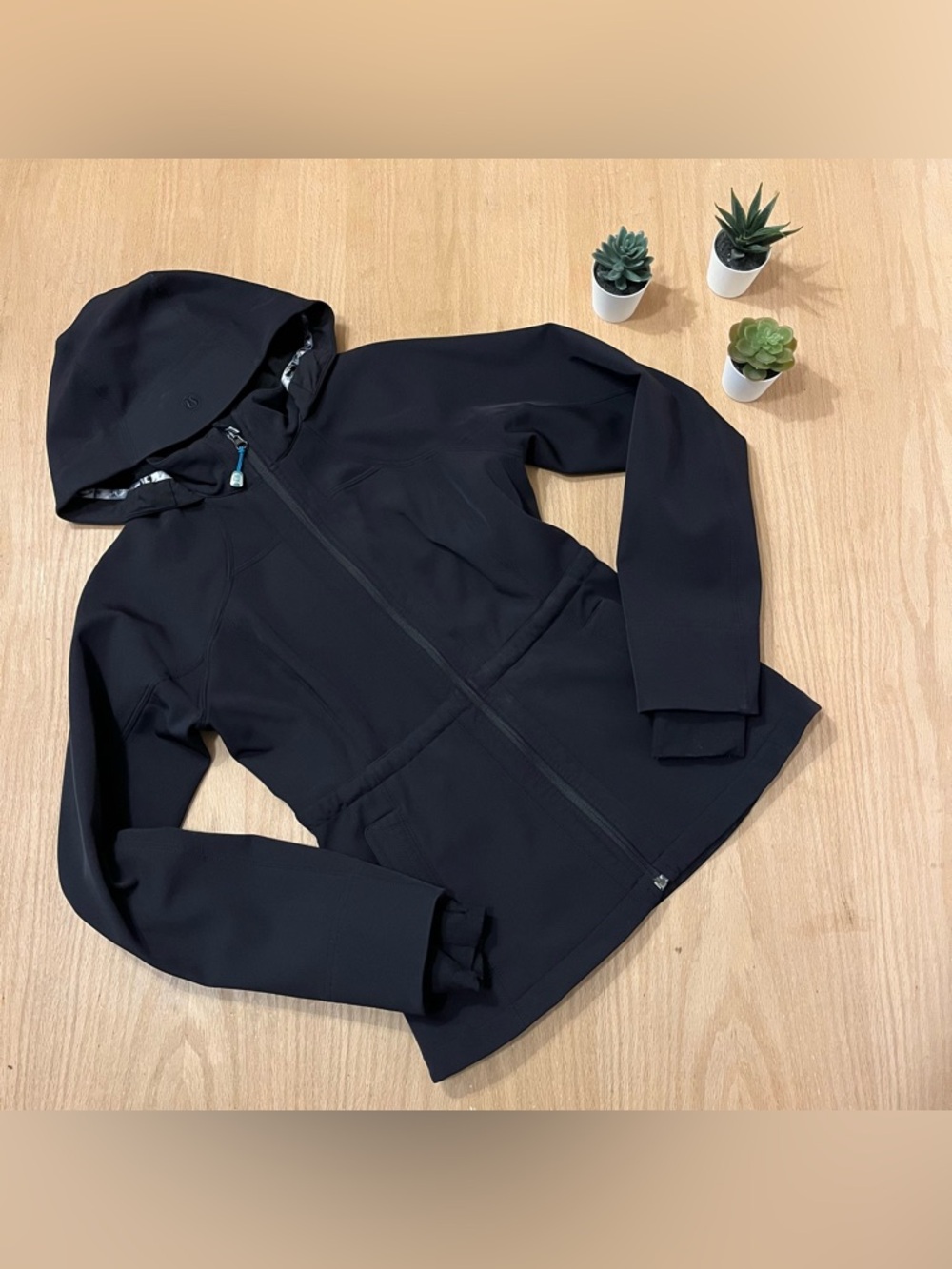 Lululemon Soft Shell Black Rain Jacket in size 6